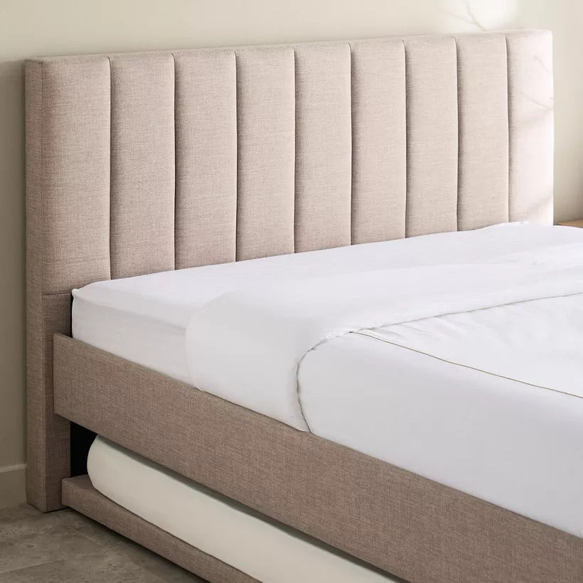 Avero Elite Ivory Leatherette Bed