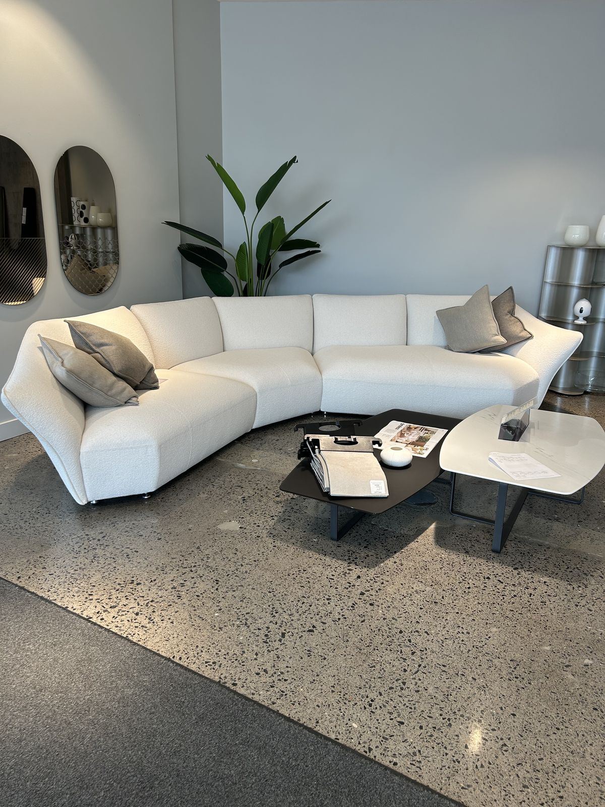 Elvora Elite Sectional