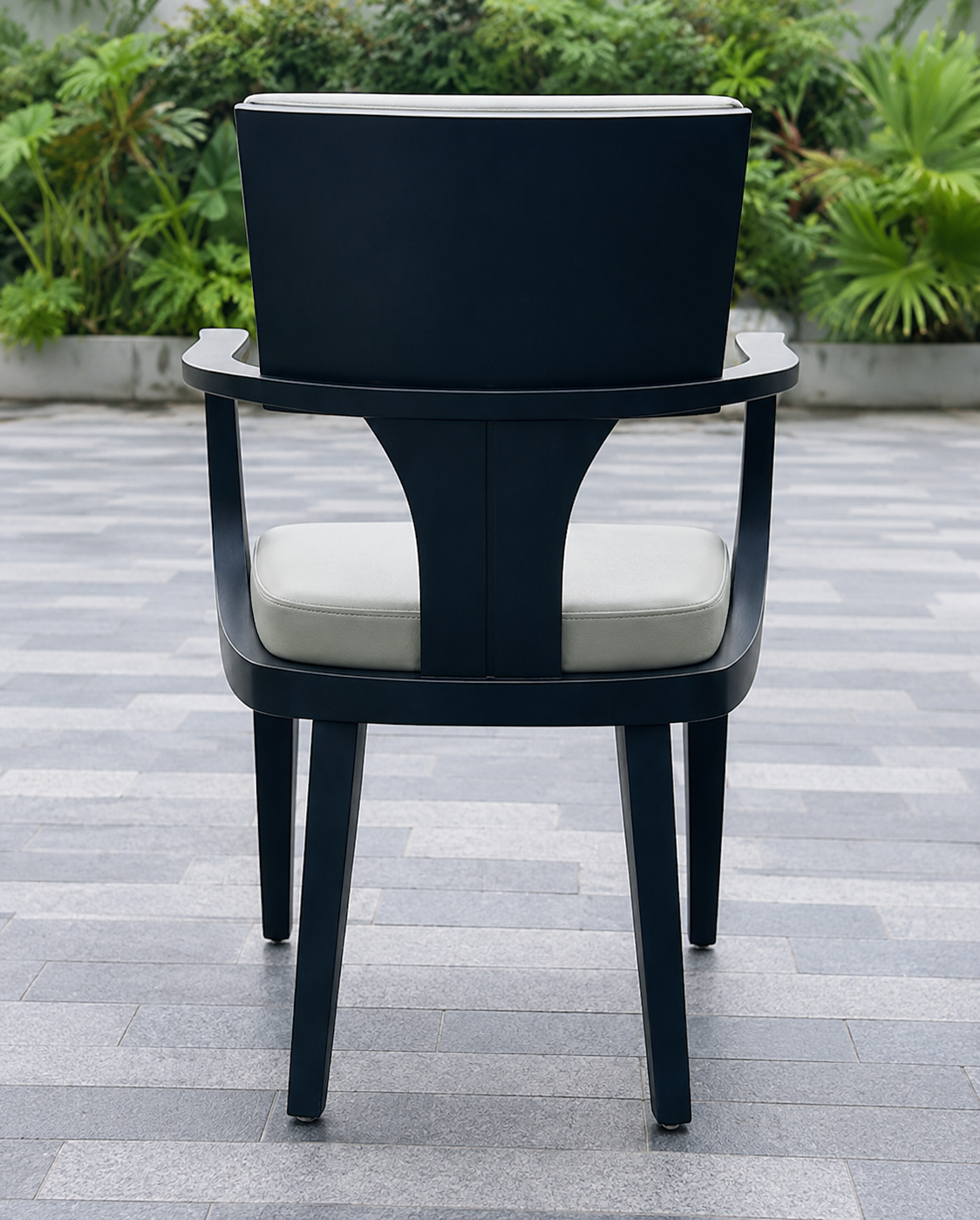 Noir Arc Lounge Chair