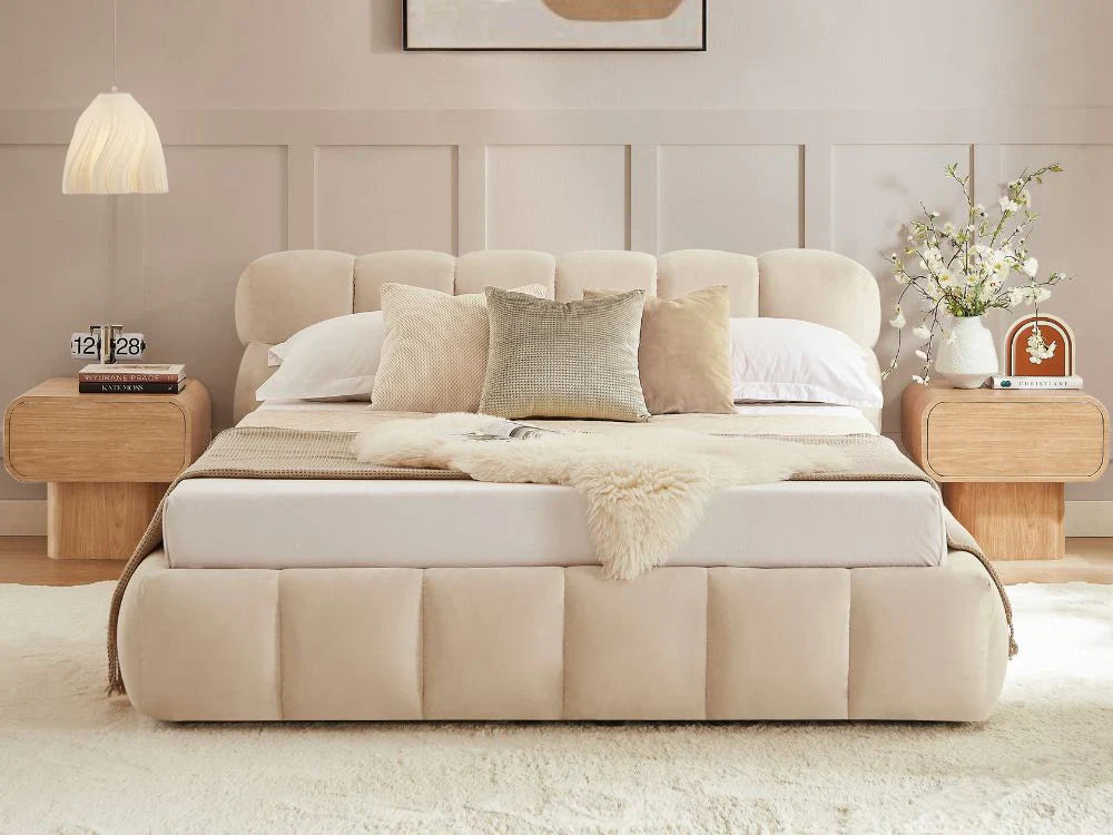 Monarch Elite Hydraulic Storage Bed