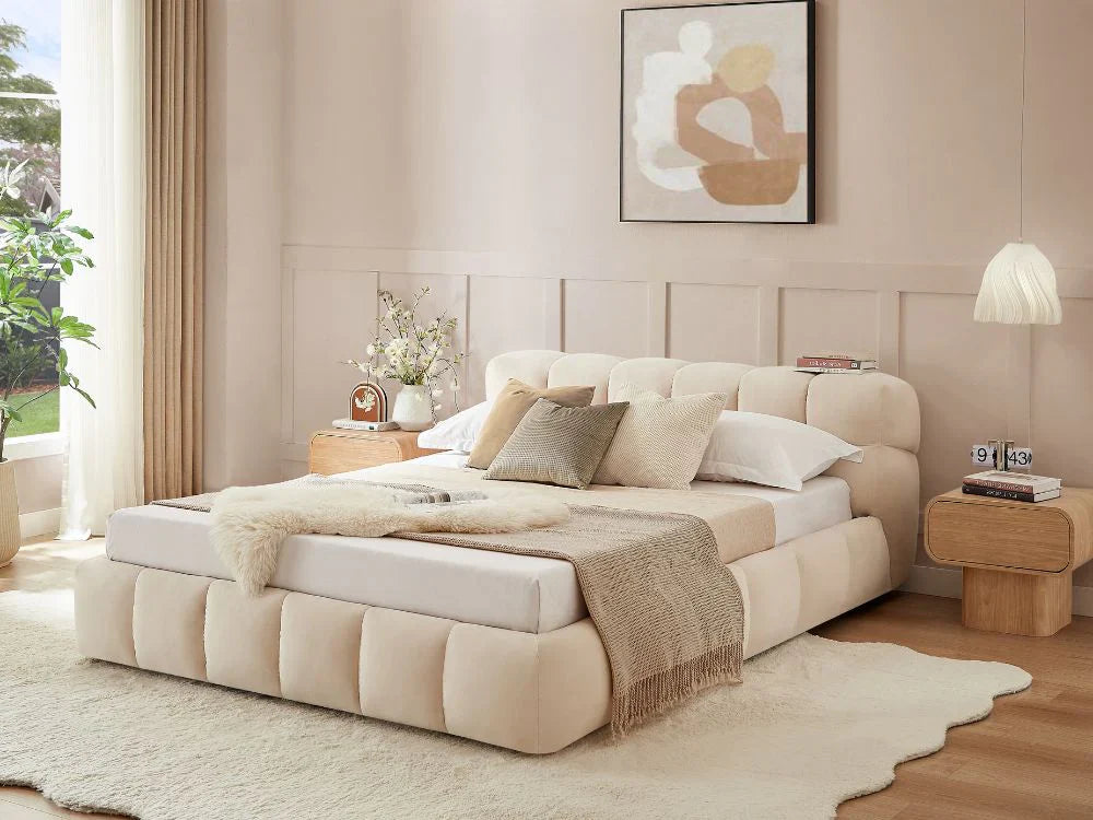 Monarch Elite Hydraulic Storage Bed
