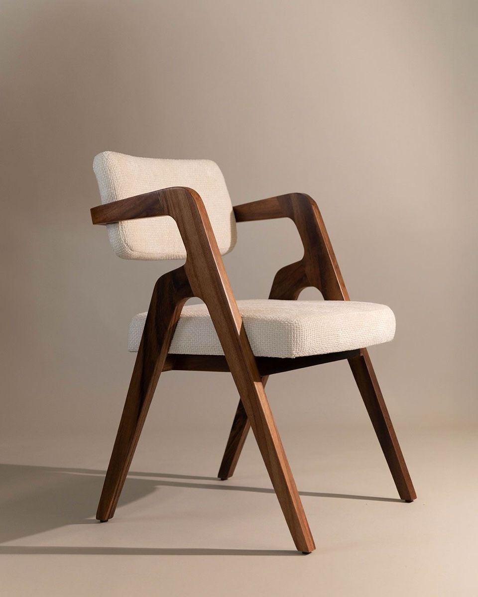 Evora Contemporary Chair