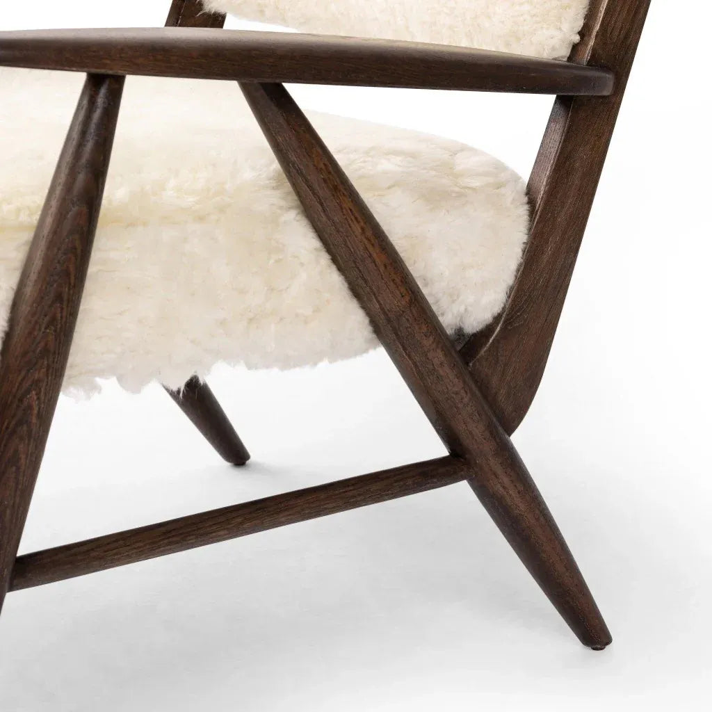 NordicFleece Lounge Chair