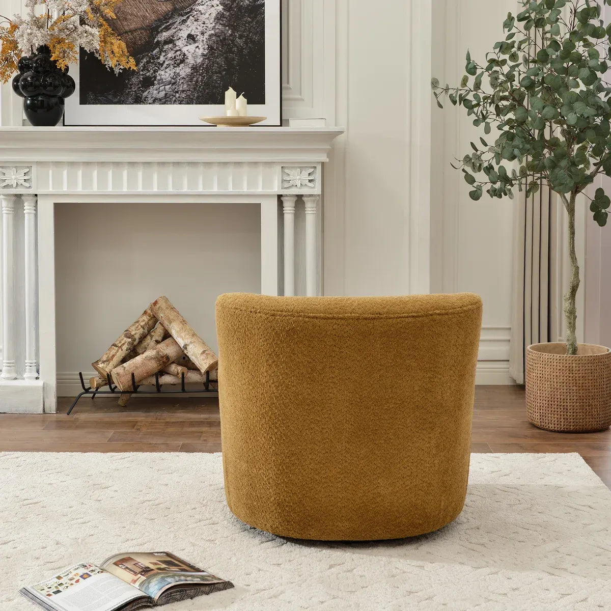 HoneyHush Lounge Chair
