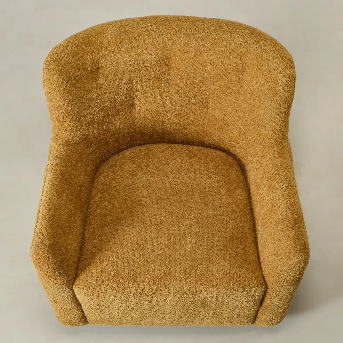 HoneyHush Lounge Chair