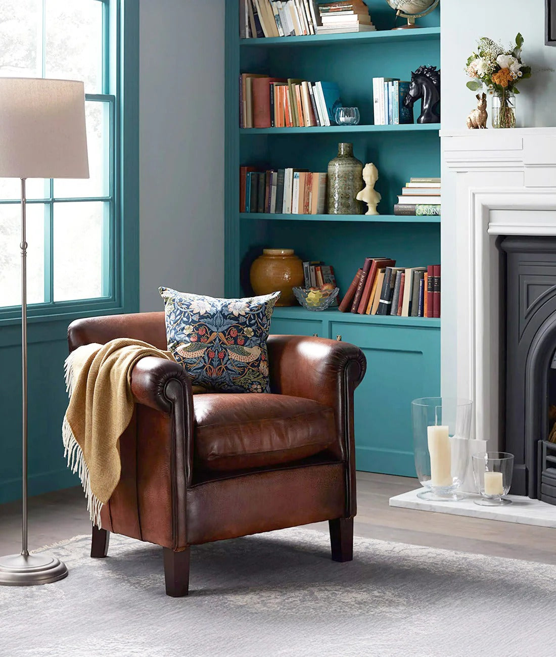 Ellis Rolled Arm Chair