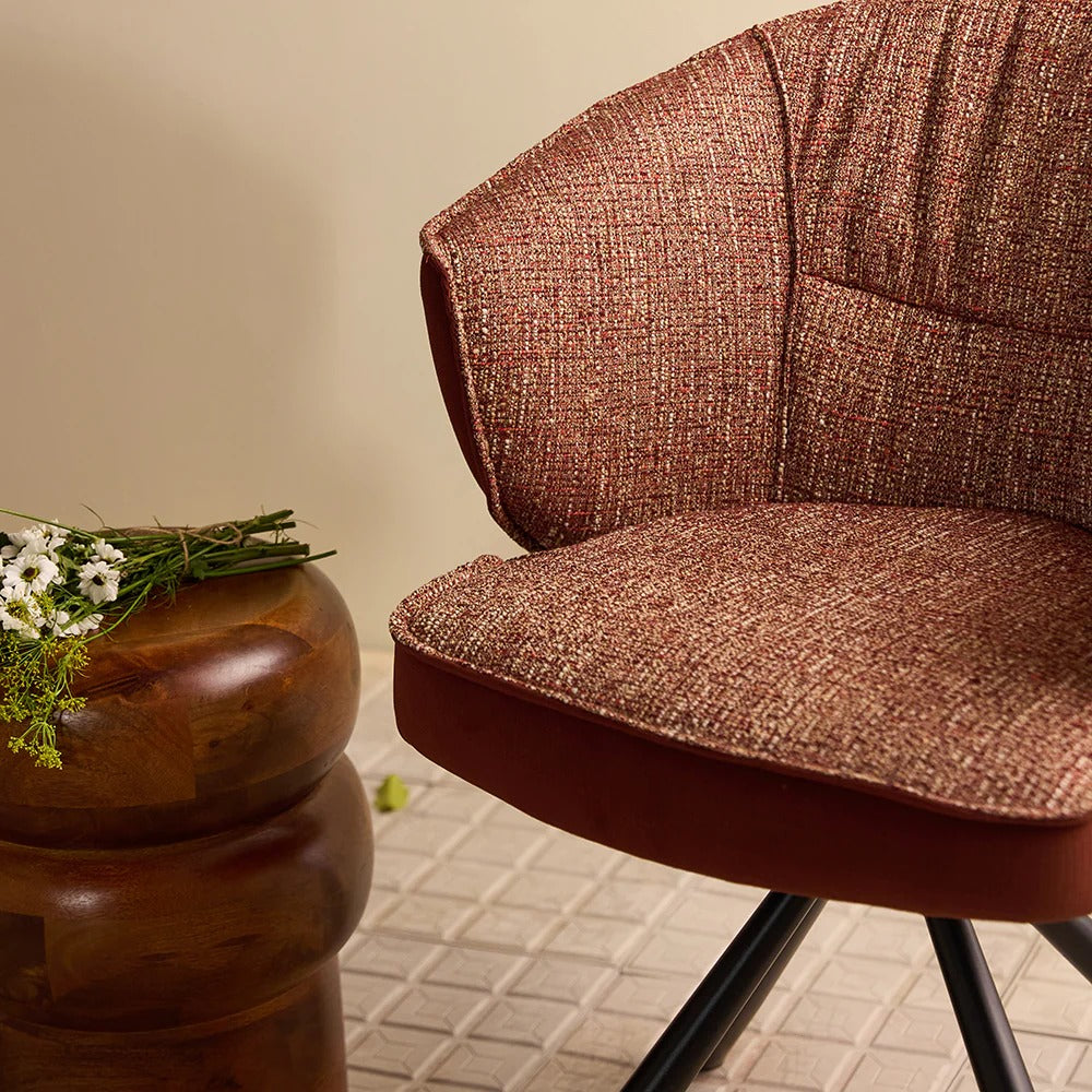 Briarwood Crest Swivel Dining Chair