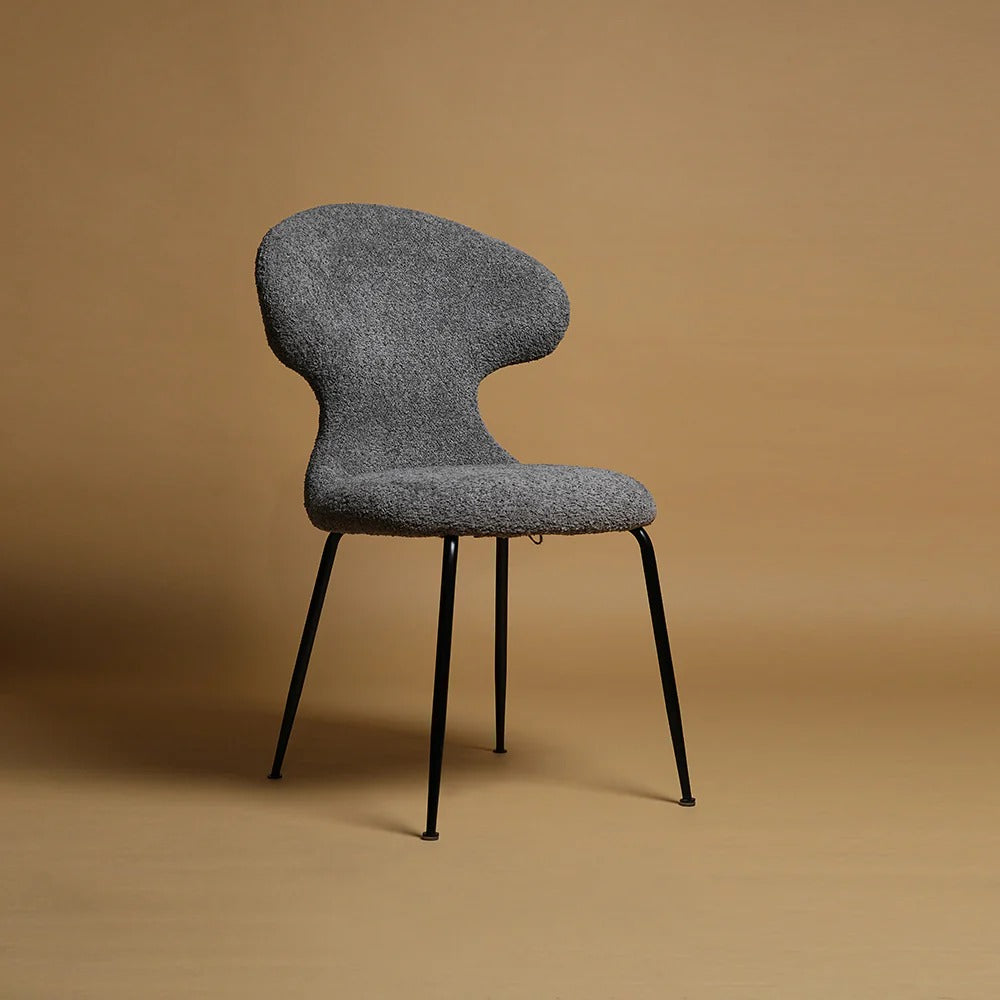 Sculpted Winged Back Close-Up