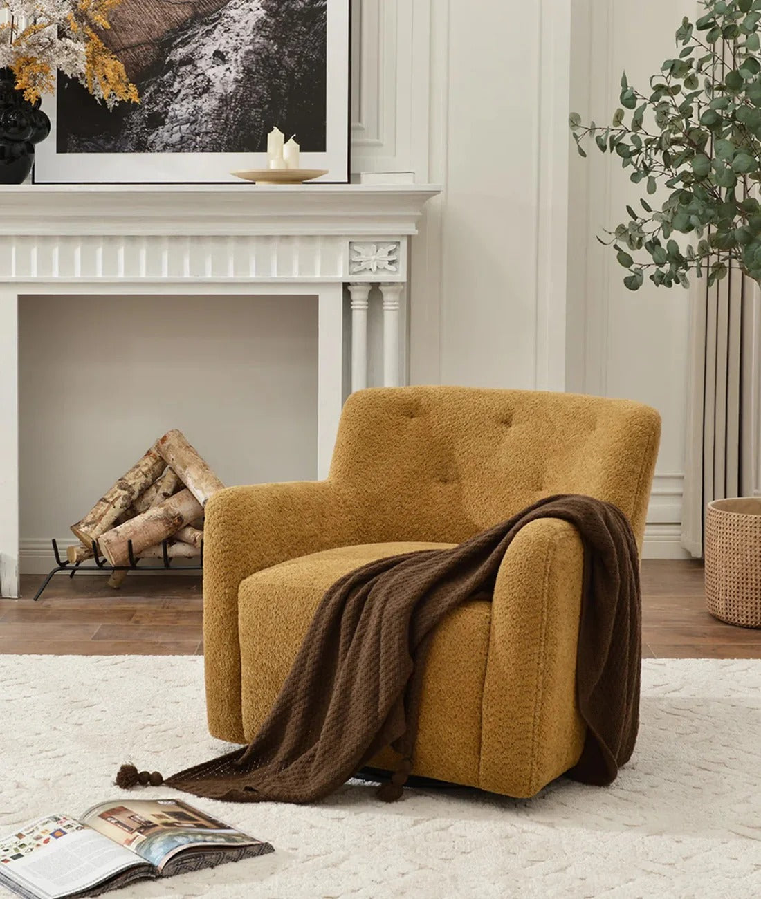 HoneyHush Lounge Chair