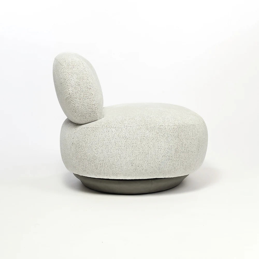 Pebble Swivel Lounge Chair
