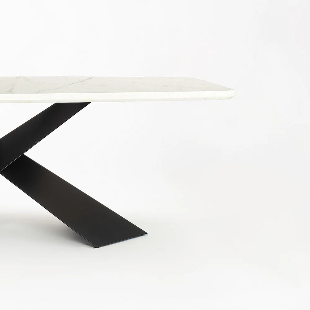 Villa Blanca Rectangular Dining Table