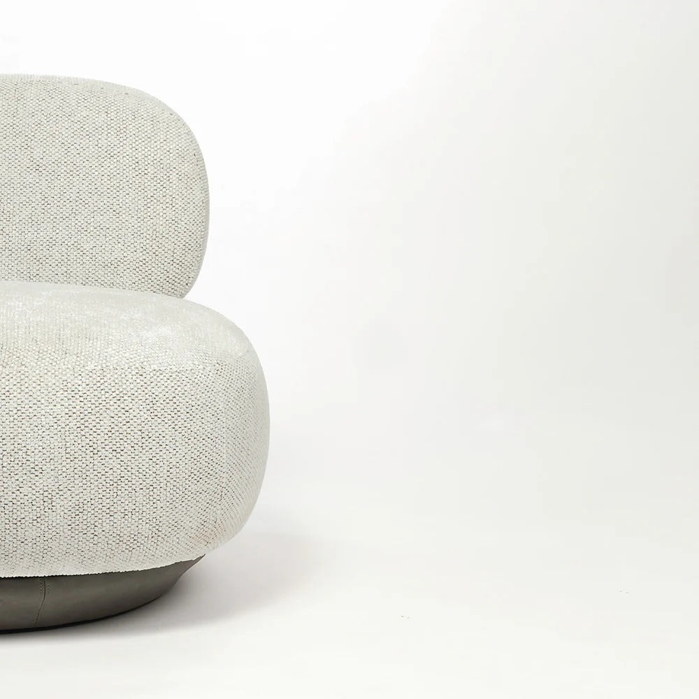 Pebble Swivel Lounge Chair