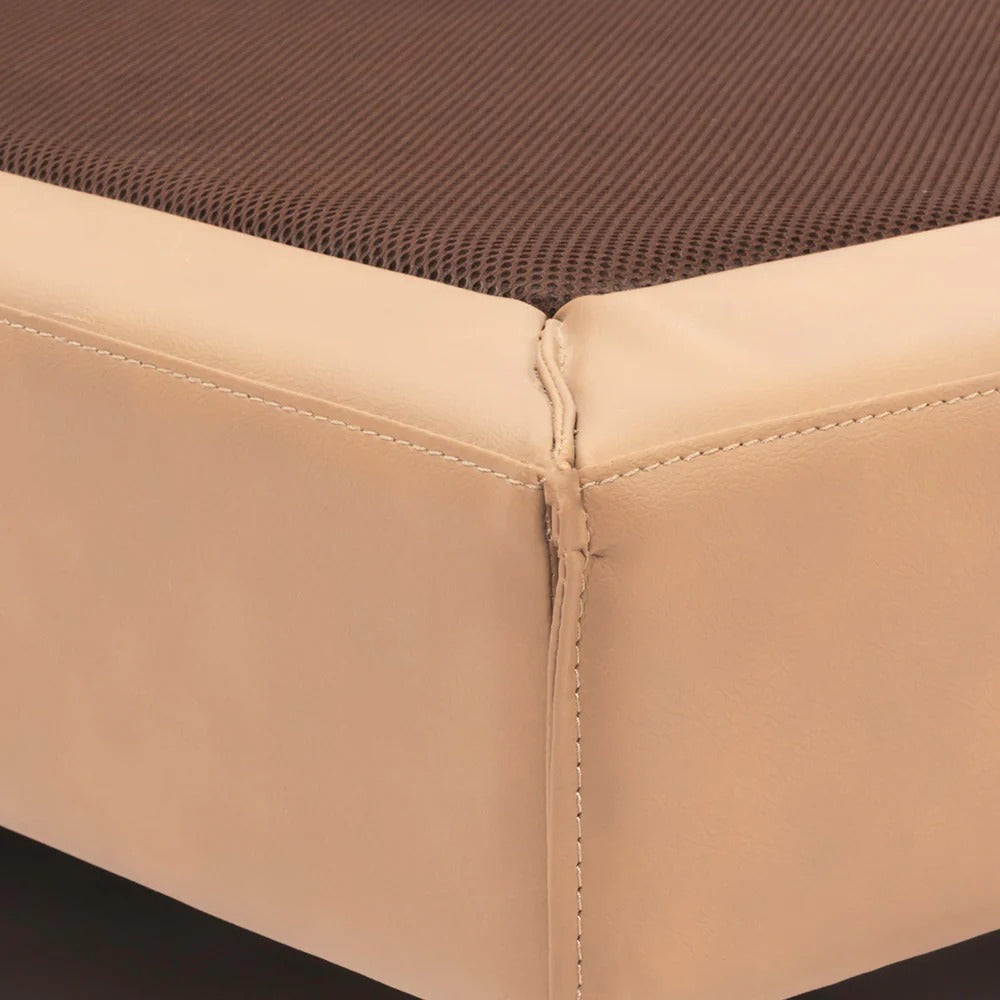Verona Ridge Leather Bed
