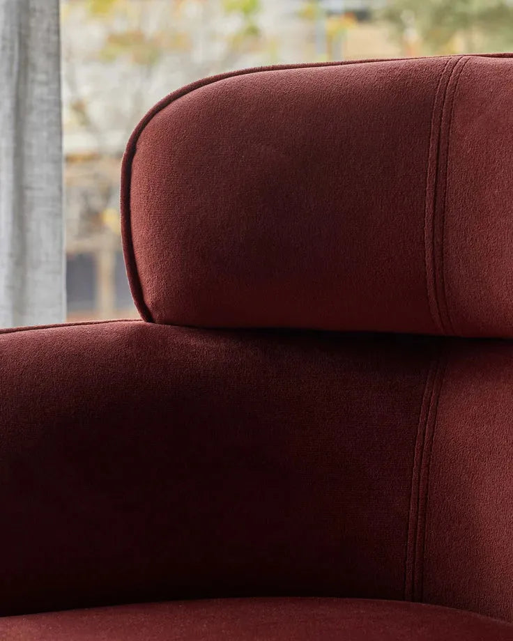 Bordeaux Curve Dining Chair