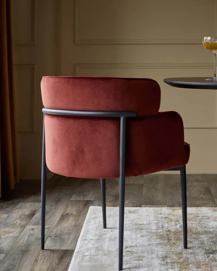 Bordeaux Curve Dining Chair