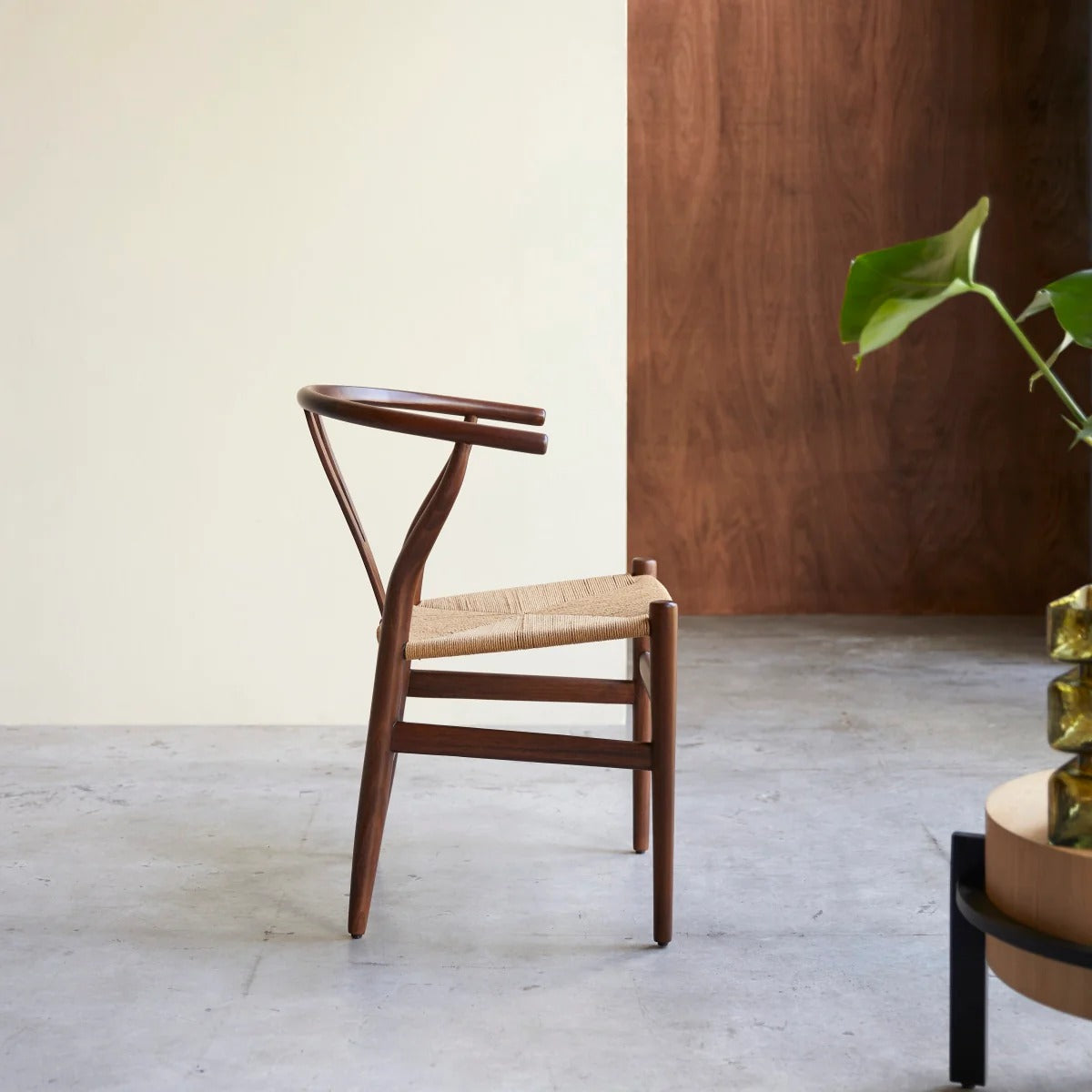 Nordic Curve Wishbone Dining Chair