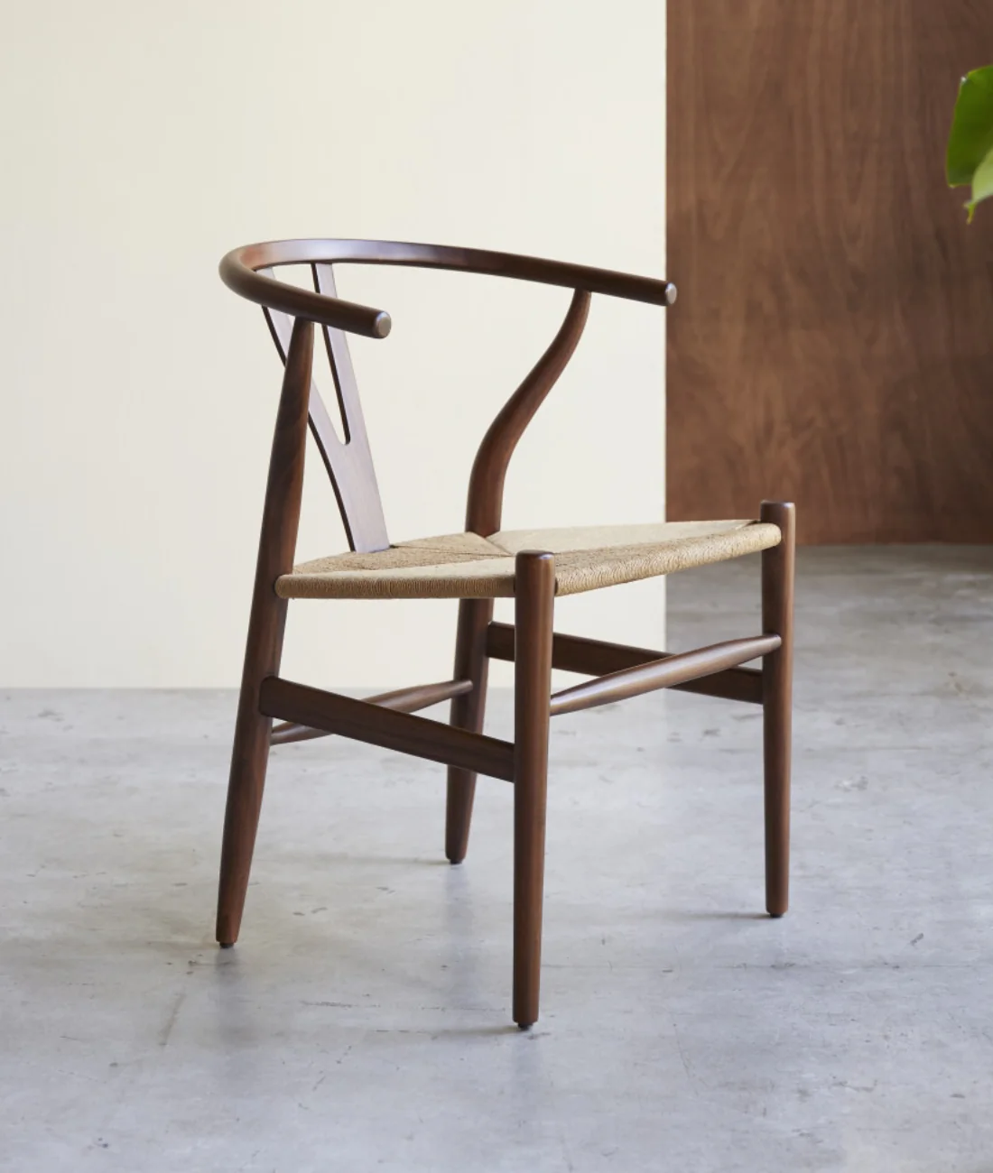 Nordic Curve Wishbone Dining Chair