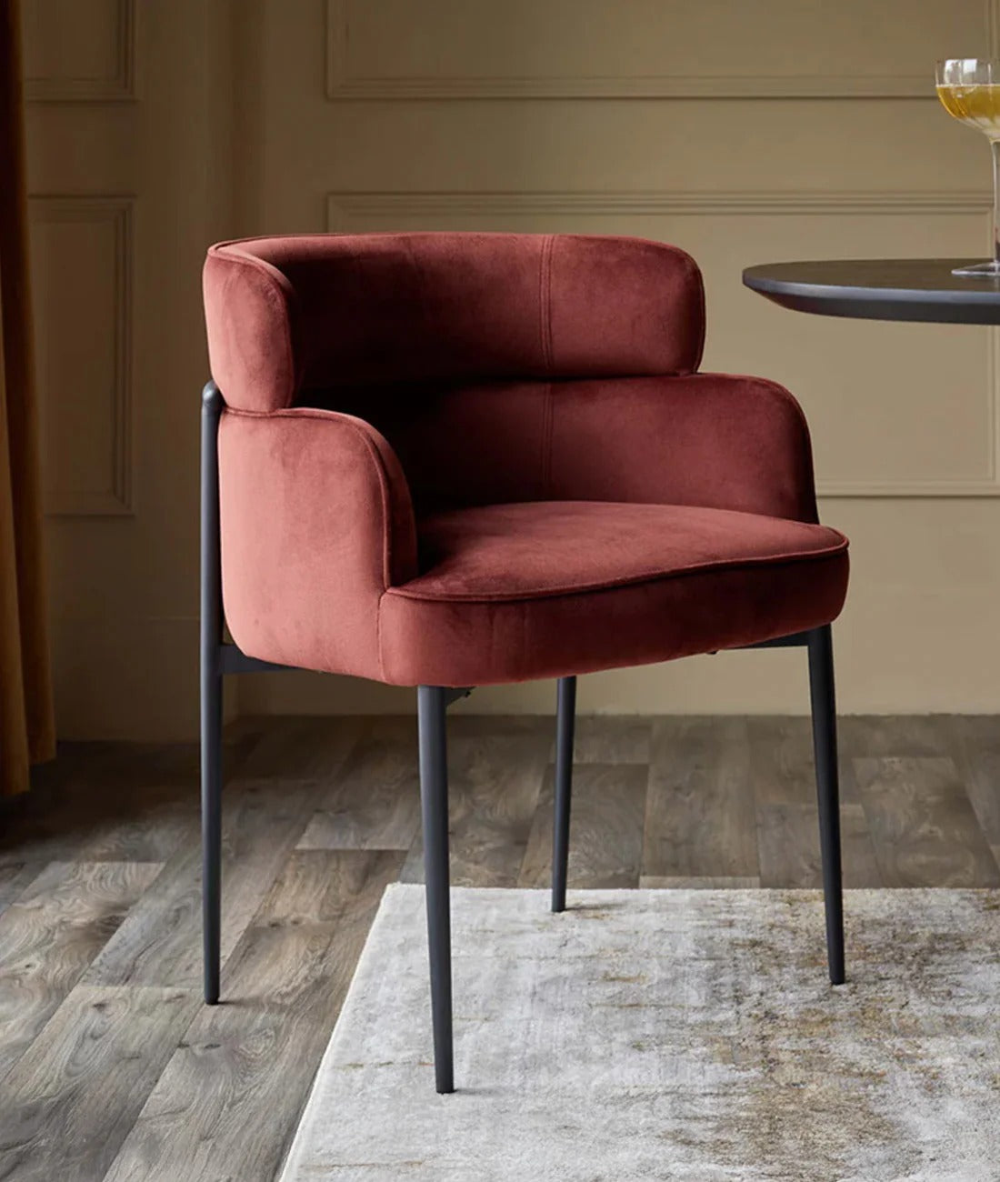 Bordeaux Curve Dining Chair