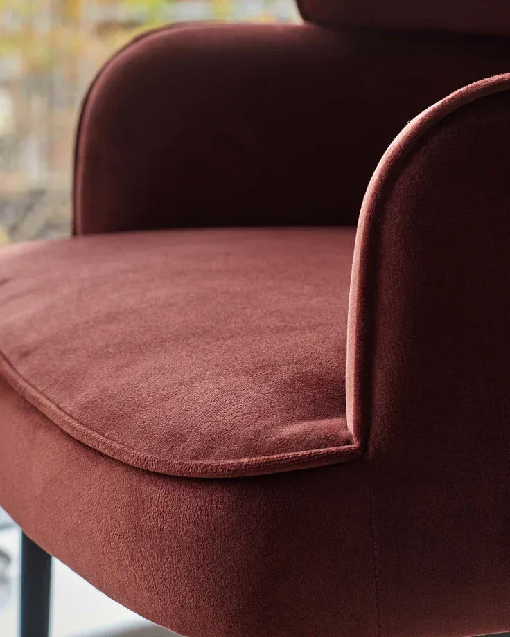 Bordeaux Curve Dining Chair