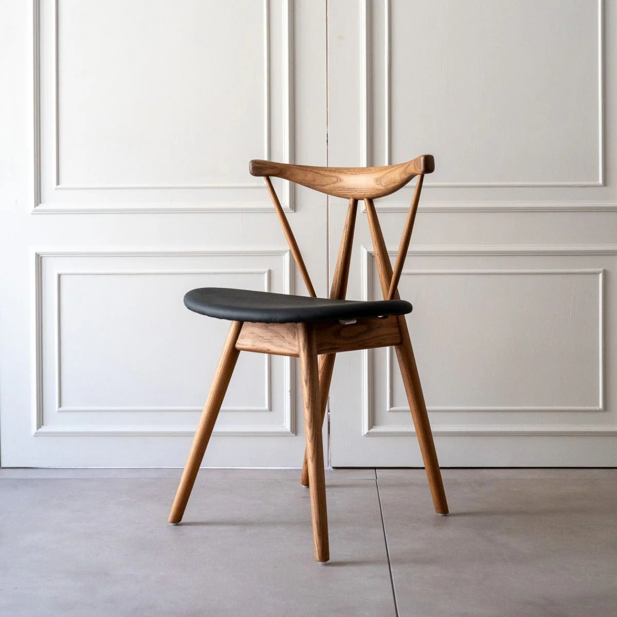 Nordic Arc Lounge Chair