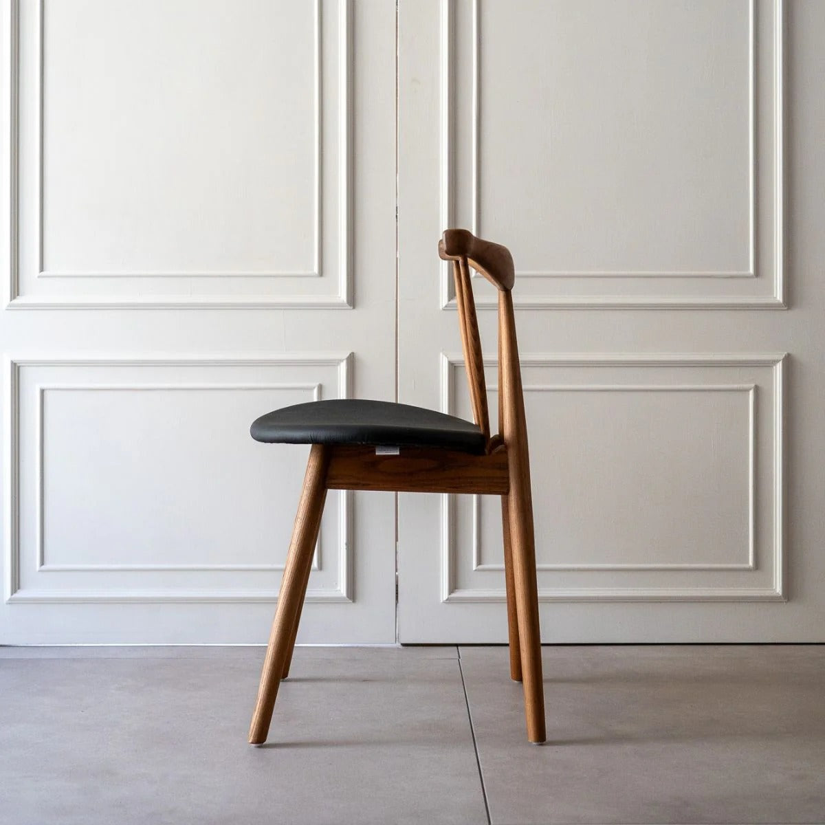 Nordic Arc Lounge Chair