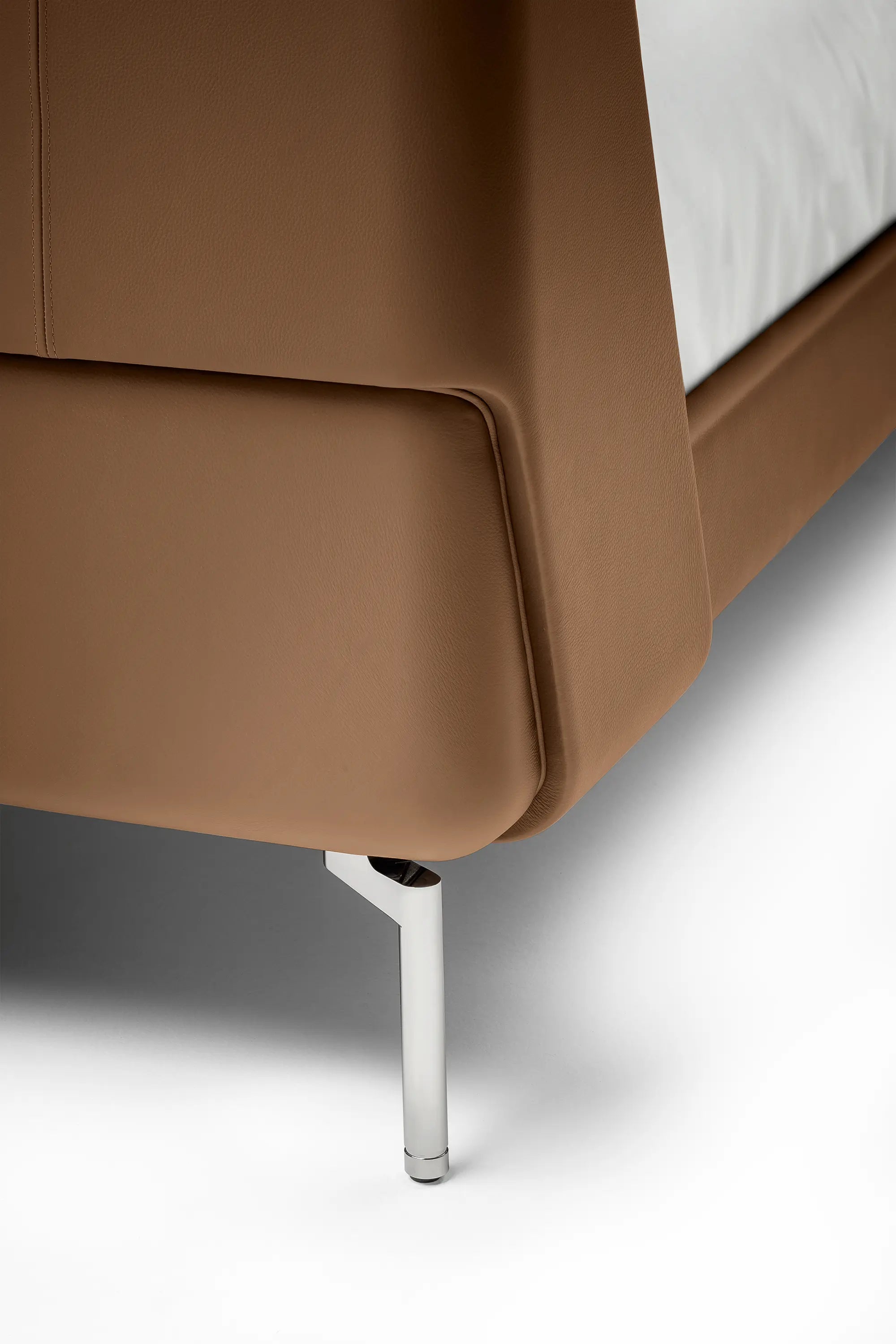 Meadow Curve Velvet Trundle Bed